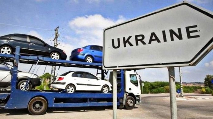 Украинцам сохранят беспошлинный ввоз автомобилей: детали правительственного законопроекта