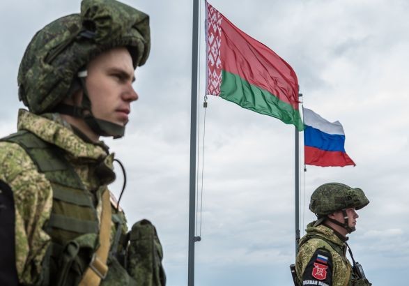 Генштаб: беларусь продолжает оказывать военную поддержку рф, в Белгородскую область отправлено до 20 вагонов боеприпасов