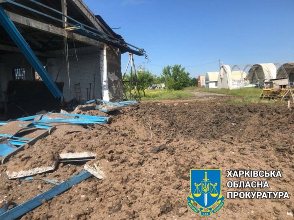Четыре ракетных удара: оккупанты обстреляли гражданский аэродром на Харьковщине