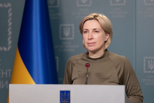 Украина ведет переговоры об эвакуации 38 тяжелораненых бойцов из "Азовстали" - Верещук