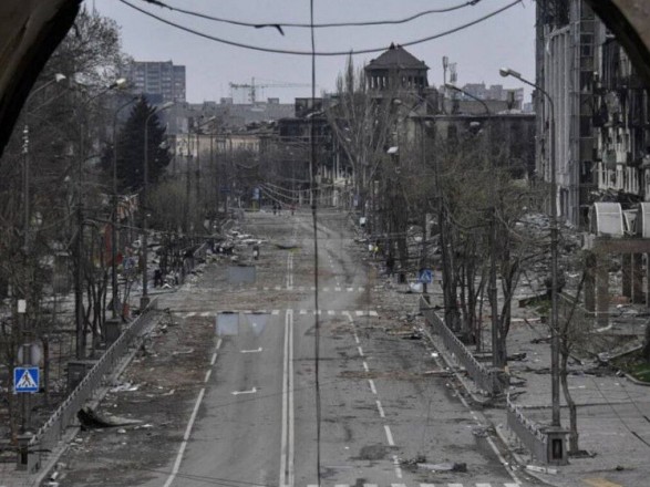 Мариуполь на грани эпидемической и экологической катастроф: последствия для окружающей среды будут проявляться годами за пределами Украины