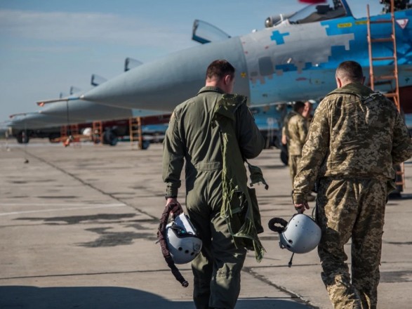 Воздушные силы ВСУ: противник несколько снизил ракетные обстрелы и авиационную активность вокруг украинских границ