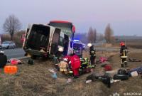 Микроавтобус с переселенцами попал в ДТП в Хмельницкой области - семеро погибших