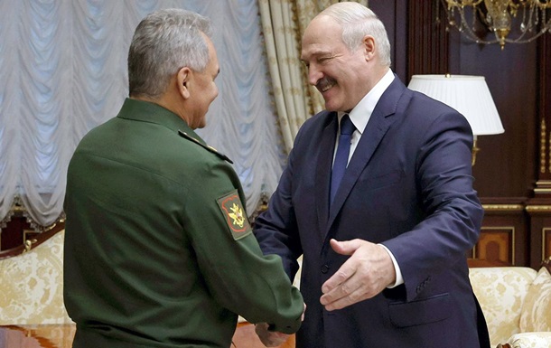 Шойгу приехал в Минск на переговоры с Лукашенко