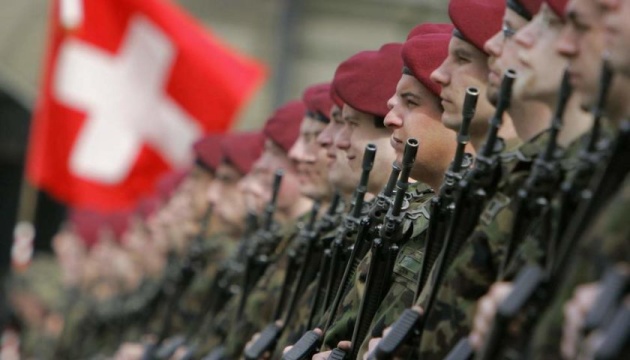 Швейцария провела крупнейшие за 30 лет военные учения