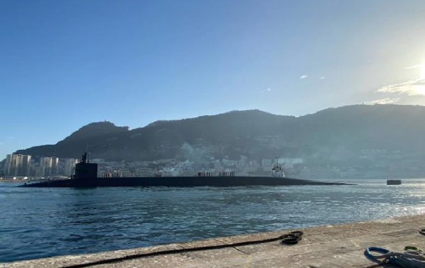 В Средиземное море зашла крупнейшая атомная субмарина - СМИ