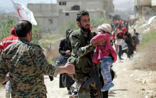РФ в Сирии нанесла авиаудар по переполненным лагерям в Идлибе, есть жертвы