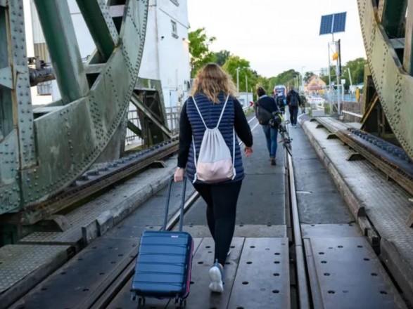 Остановка поездов в Германии: Deutsche Bahn заявляет о диверсии