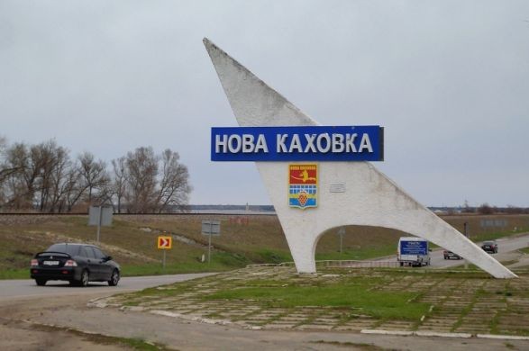 Захватчики проложили трубопровод для перекачки топлива вблизи Новой Каховки