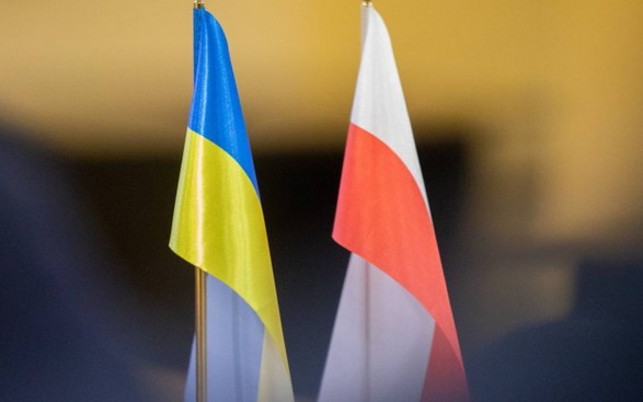 Польша отказывается от взимания налогов с работающих удаленно украинских беженцев