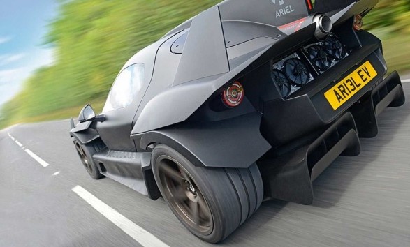 В Великобритании представили прототип электрического суперкара