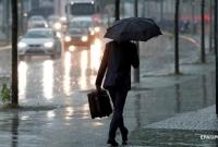 В Украине потеплеет до +13, но часть страны накроют дожди: синоптики уточнили прогноз на пятницу