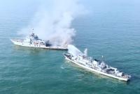 Военные корабли Китая провели учения в трех морях