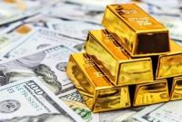 На світовому ринку дорожчає золото