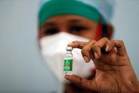 Индия подала заявку на полное одобрение вакцины Covishield
