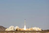 Иран запустил в космос твердотопливную ракету-спутник
