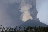 СМИ: после извержения вулкана короля Тонга эвакуировали из дворца