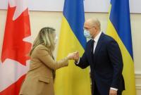 Министр иностранных дел Канады прибыла в Киев