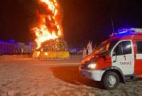 В Казахстане сгорела главная городская елка: вспыхнула через 6 минут после Нового года
