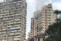 В результате пожара в высотном здании в Мумбаи погибли двое, более 15 человек ранены