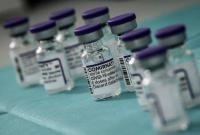 Pfizer и BioNTech начали клинические испытания вакцины против Omicron