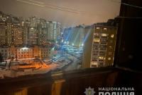 В Киеве женщина с трехлетним сыном пыталась выпрыгнуть с 12 этажа многоэтажки