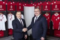 Сборную Польши по футболу официально возглавил Чеслав Михневич