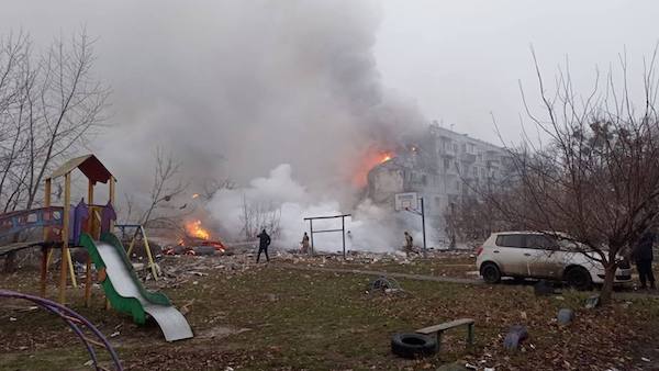 Взрывы в Полтаве и пострадавшие в Харькове: последствия массированного обстрела Украины