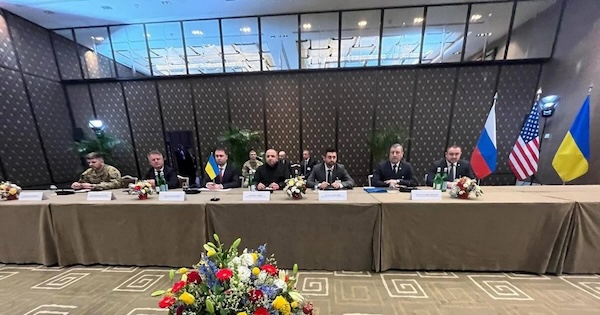 Интрига на переговорах в Женеве: зачем приехали делегации Британии и Франции