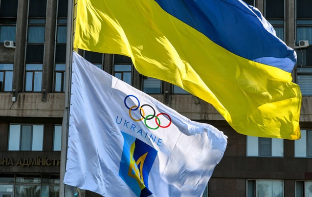 Украинским спортсменам разрешили соревноваться с нейтральными россиянами