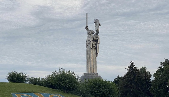 В Киеве монумент "Родина-мать" переименуют в "Украина-мать"