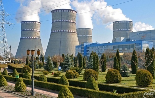 Украина запустила на полную семь энергоблоков АЭС
