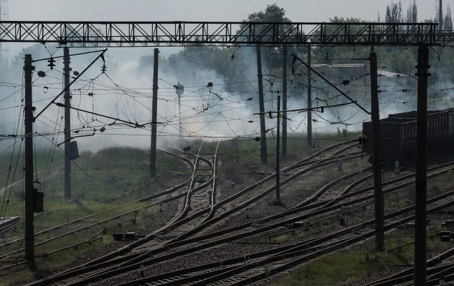 В Донецке сообщают о "прилетах" в районе железнодорожного вокзала