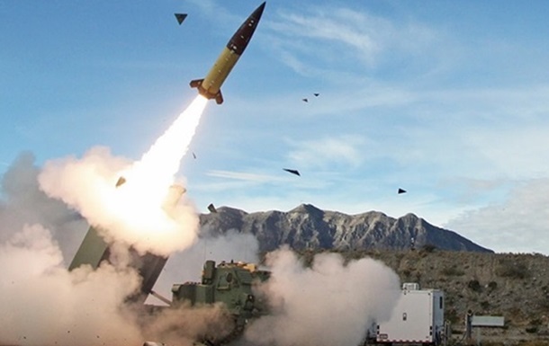 Украине дадут "ограниченные" ракеты ATACMS