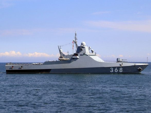 Федоров показал видео атаки морских дронов по кораблю РФ в Черном море
