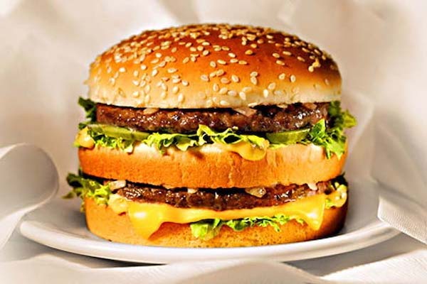 McDonald's меняет рецепты классических бургеров. Даже Биг Мак и Чизбургер