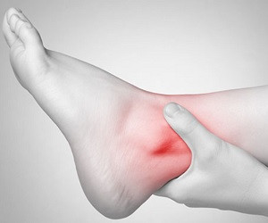 Почему болят ноги и как облегчить боль
