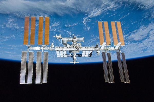 В NASA предупредили о падении на Землю международной космической станции