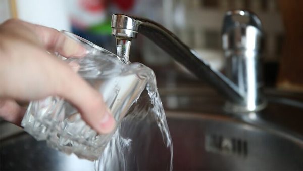 Тарифы на воду вырастут в два этапа: сколько будет стоить кубометр в Киеве, Днепре, Виннице и других городах