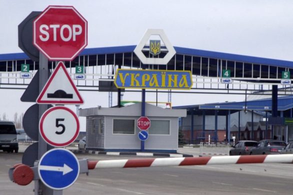 На границе с Польшей в очередях более трех тысяч грузовиков - ГПСУ