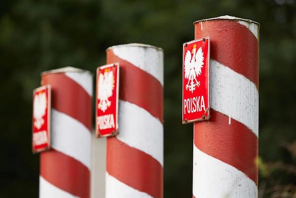 Поляки заблокировали пункт пропуска со Словакией: чего они требуют