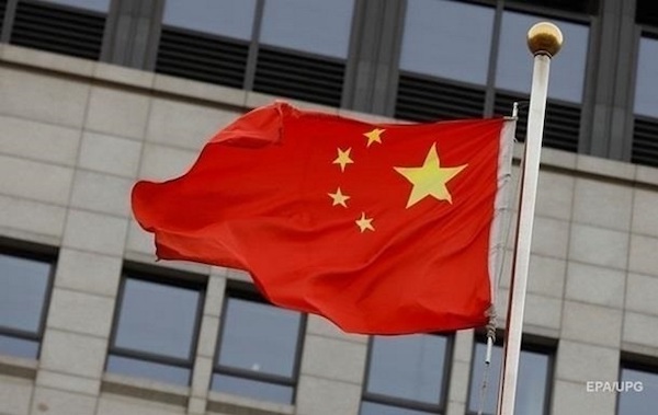 Китай ввел санкции против компаний из США за продажу оружия для Тайваня