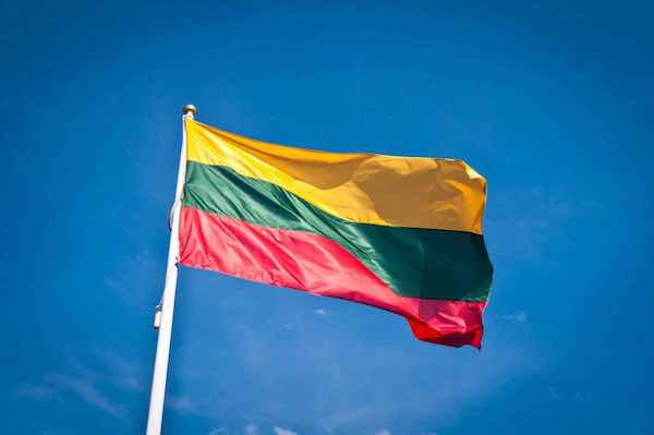 Правительство Литвы запретило своим военным посещать Россию и Беларусь