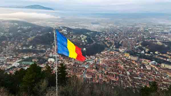 Увеличивает риск эскалации. У президента Румынии отреагировали на новое падение дрона РФ