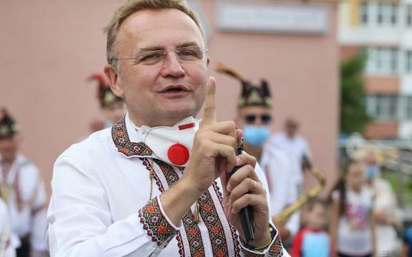 В кабинете мэра Львова нашли "прослушку"