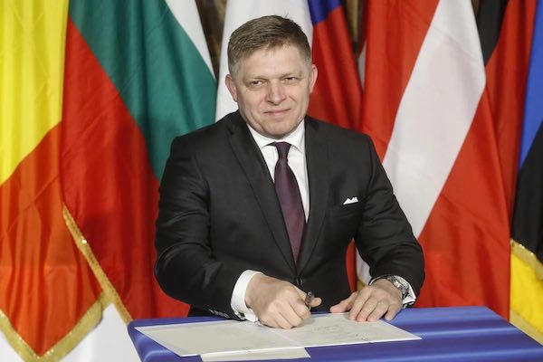 Словакия наложит вето на членство Украины в НАТО: Фицо угрожает Третьей мировой войной