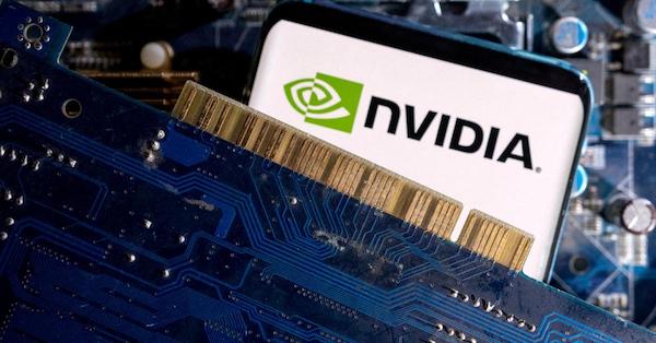 Intel, Google и другие IT-гиганты объединились против Nvidia: что случилось