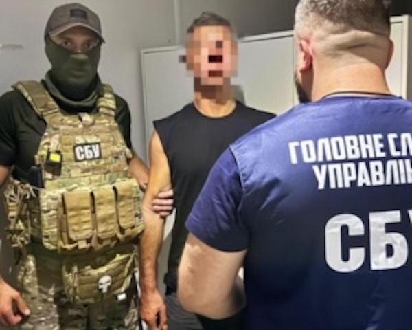 Киевлянин создал восемь "липовых" учебных заведений для бронирования мужчин от мобилизации