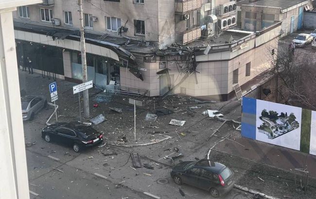 В российском Белгороде "прилеты", есть разрушения и погибшие: что известно