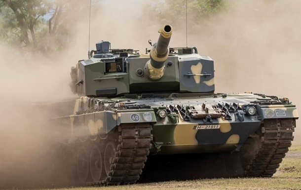 Норвегия передаст Украине 12 танков